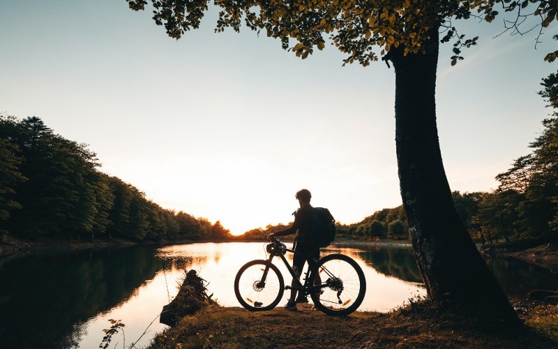 HIKING AND BIKING AT TRAQUIL LAKE COVE NEAR LAKE TAWAKONI