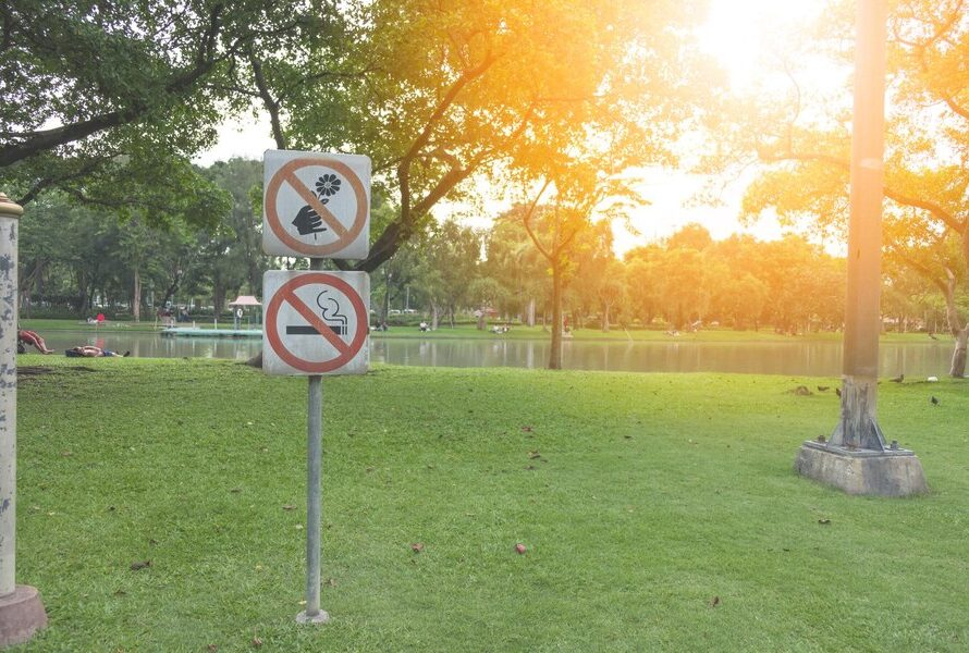 PARK REGULATIONS AT WIND POINT PARK