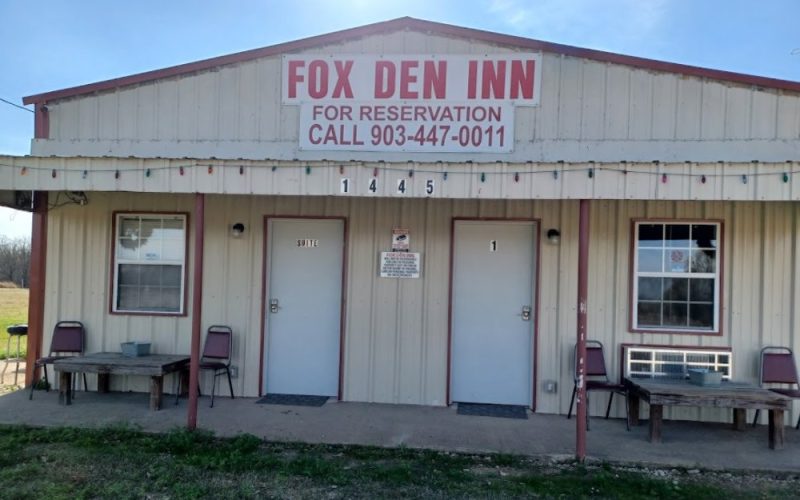 fox den inn